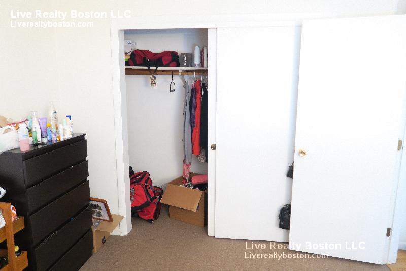 26 Allston St, Allston