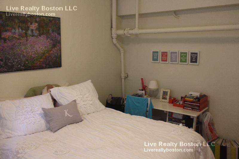 116 Washington St, Brighton