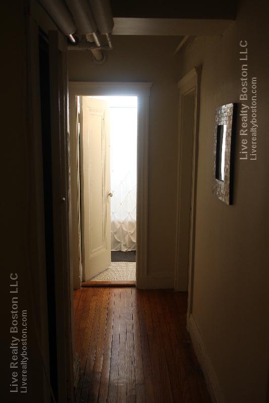 116 Washington St, Brighton