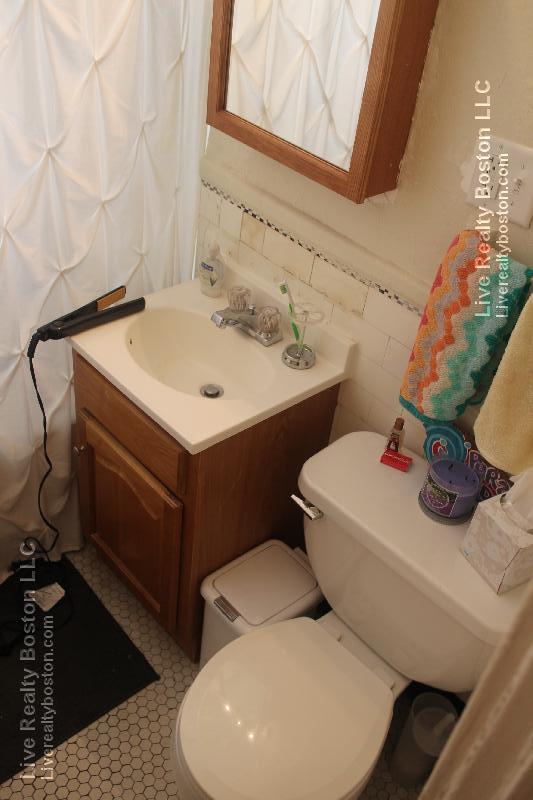 116 Washington St, Brighton