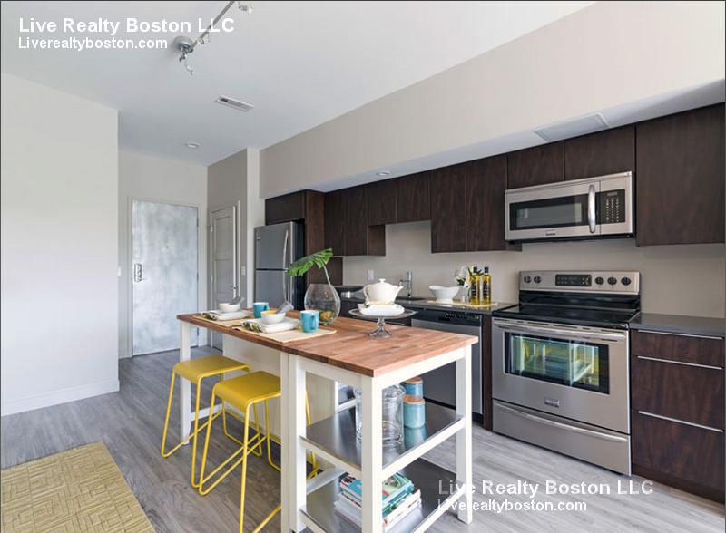 60 Brainerd Rd, Allston