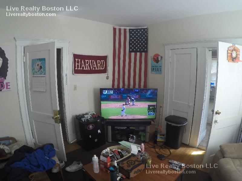 https://ygl-photos.s3.us-west-004.backblazeb2.com/7864W556f66537fcd6.jpg