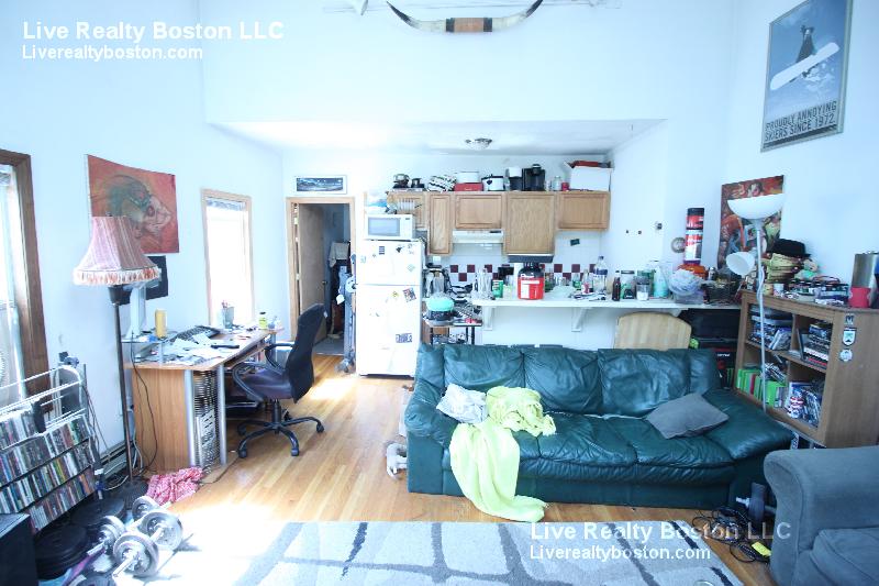 8 Shepard St, Brighton