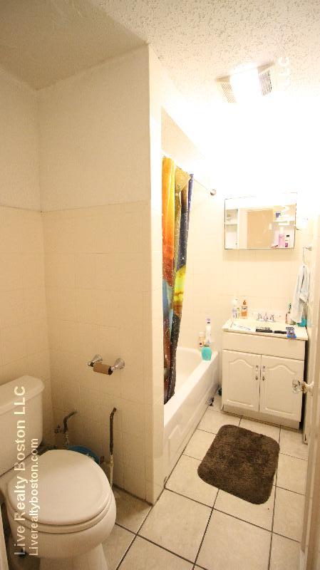 74 Egmont, Brookline