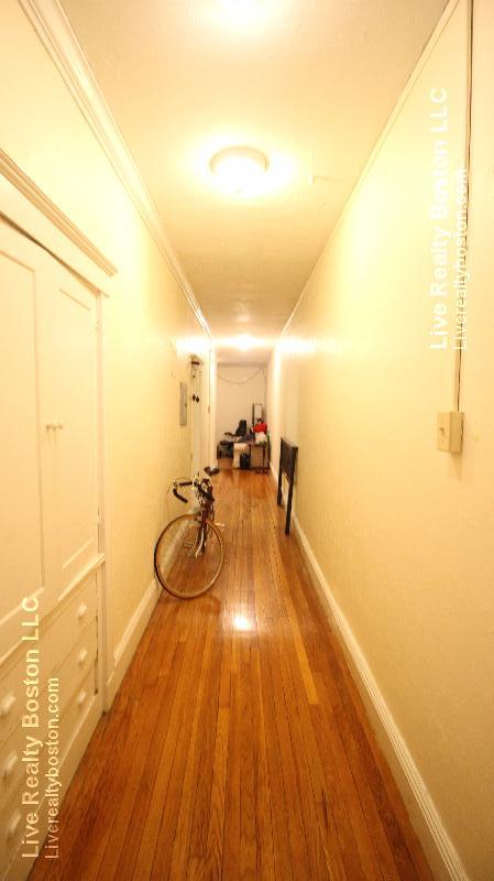 74 Egmont, Brookline