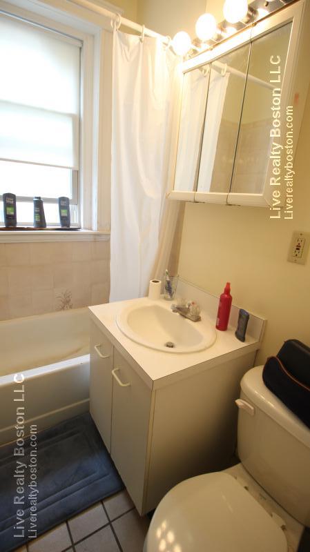 9 Colborne Rd, Brighton