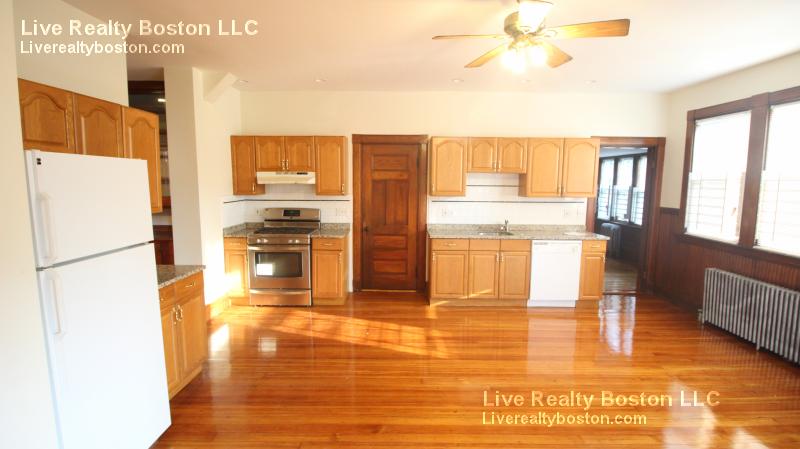 14 Gardner St, Allston