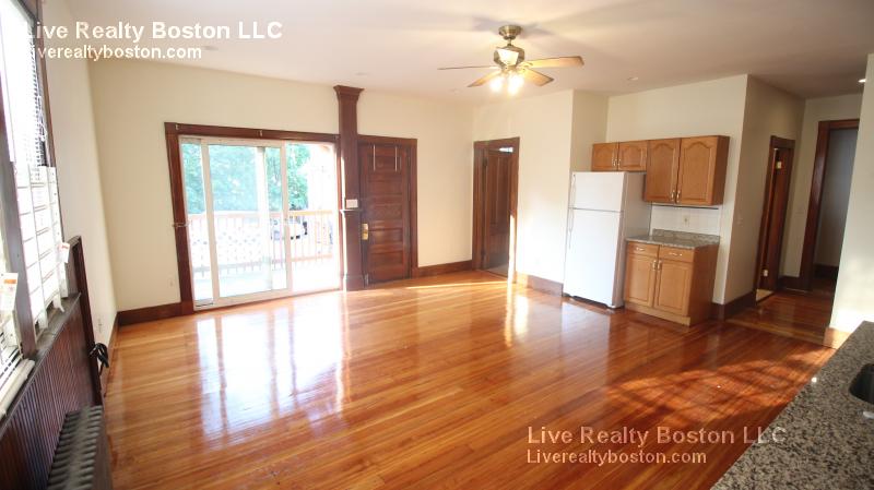 14 Gardner St, Allston