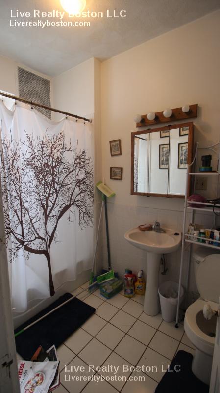 1254 Commonwealth Ave, Allston