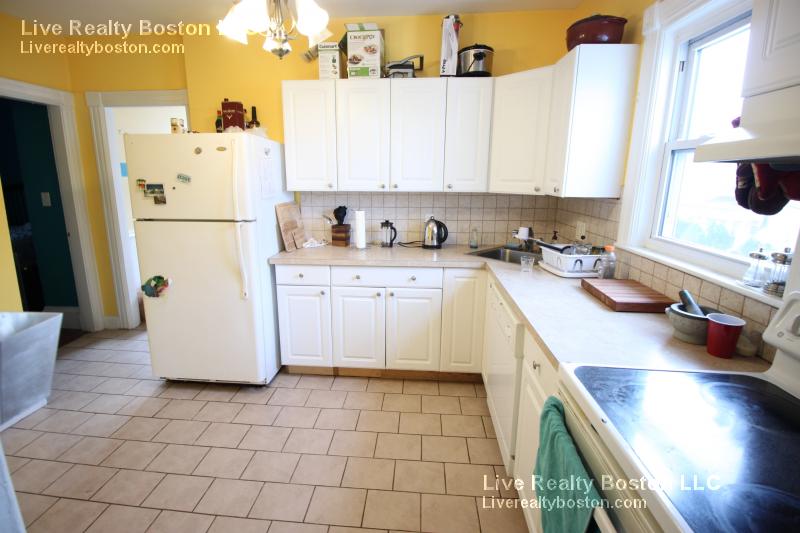 30 Antwerp St, Brighton