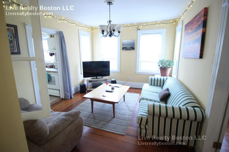 30 Antwerp St, Brighton