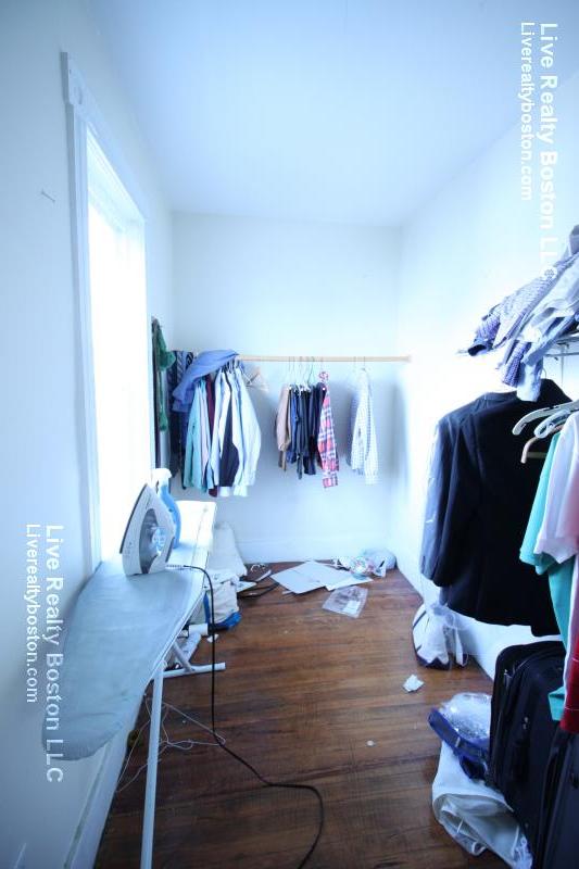 30 Antwerp St, Brighton