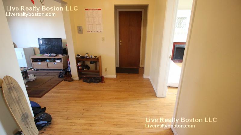 4 Farrington Ave, Allston