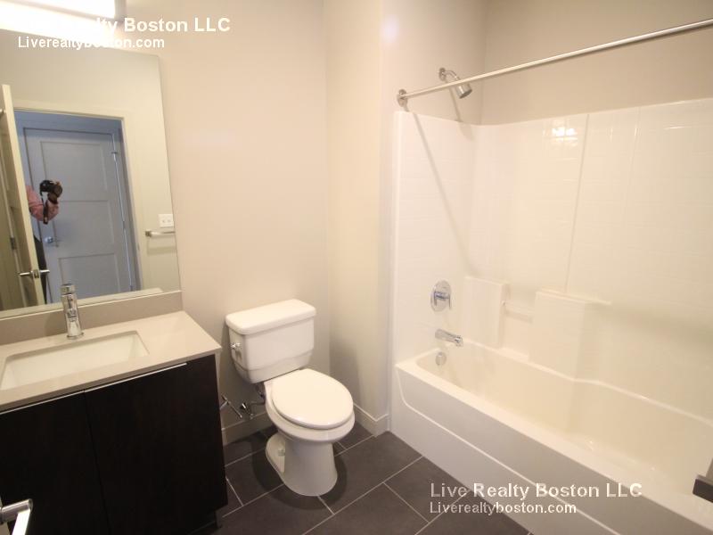 60 Brainerd Rd, Allston