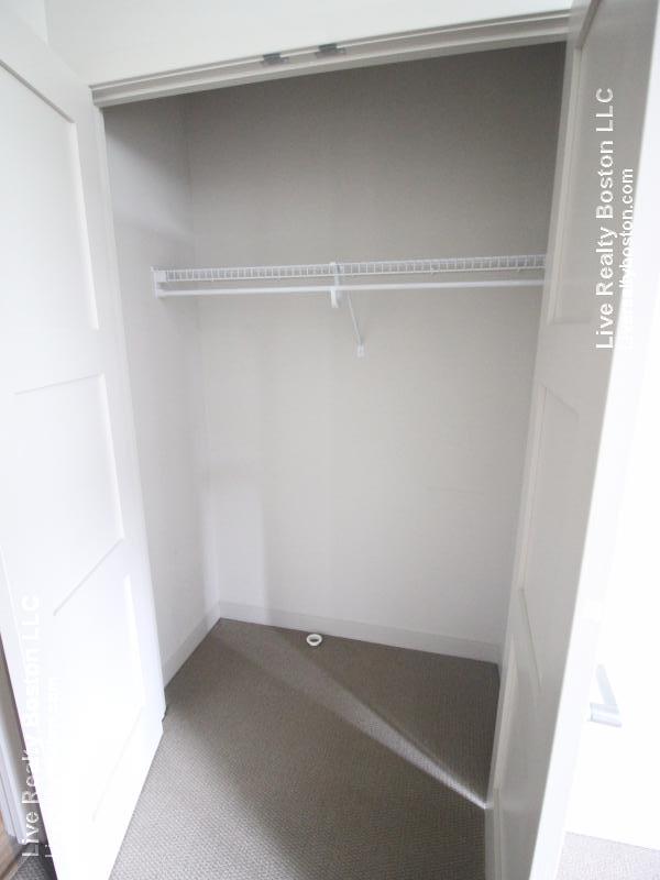 60 Brainerd Rd, Allston