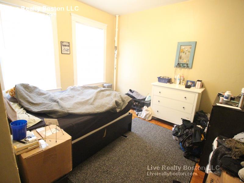 319 Allston St, Brighton