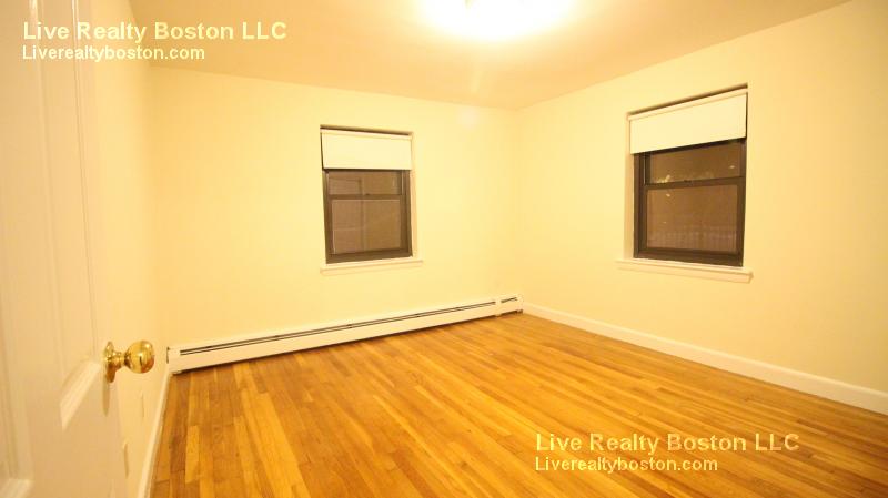 40 Harvard Ave, Brookline