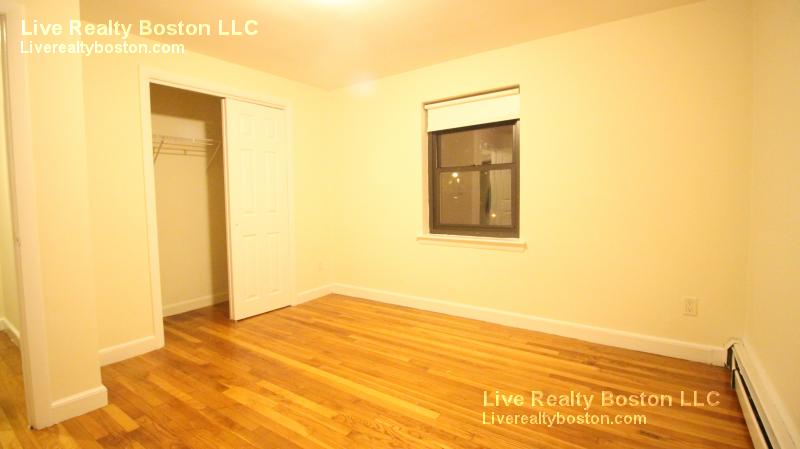 40 Harvard Ave, Brookline