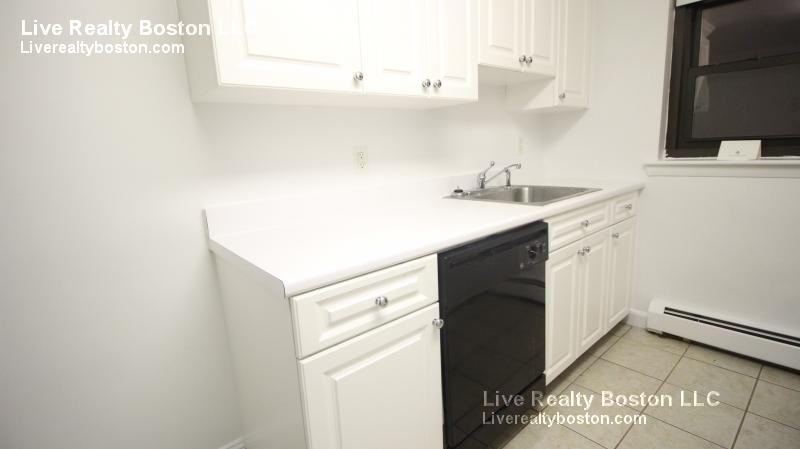 40 Harvard Ave, Brookline