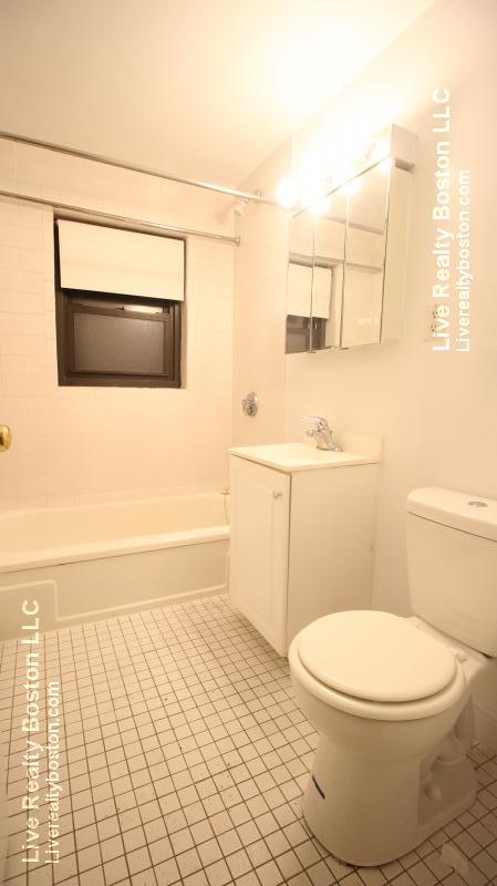 40 Harvard Ave, Brookline