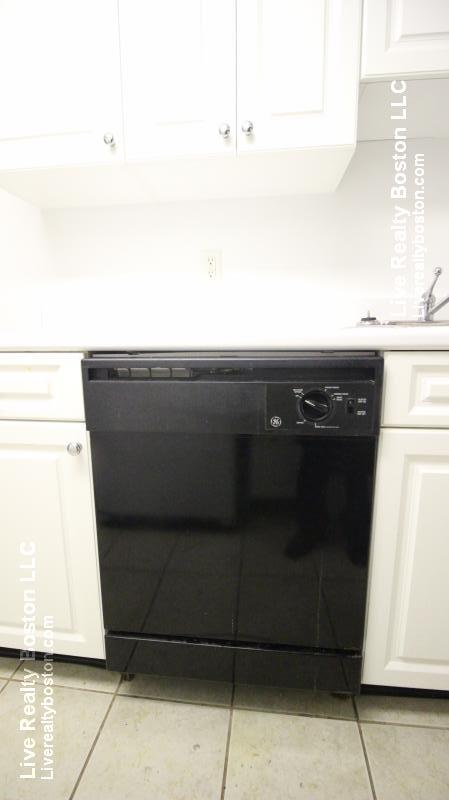 40 Harvard Ave, Brookline