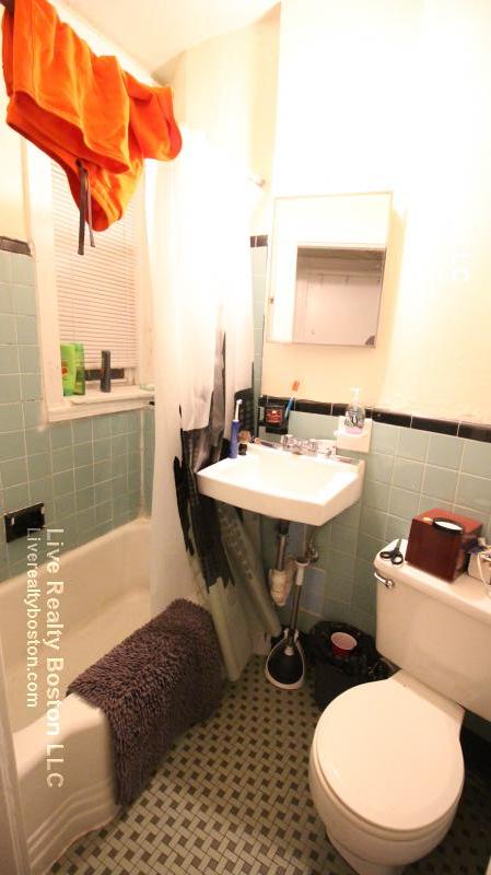 73 Harvard Ave, Allston