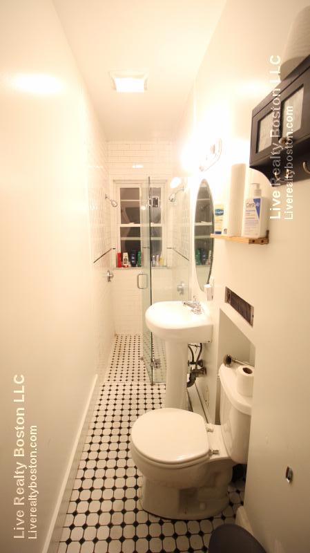 39 Pratt St, Allston