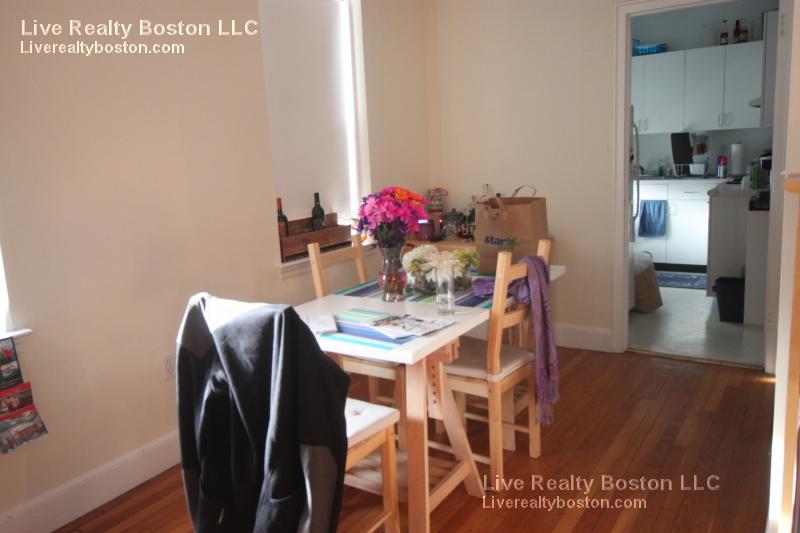 1 bed, 1 bath apartment for rent at 75 Kilsyth Rd Unit 4, Brighton — photo 15 of 15