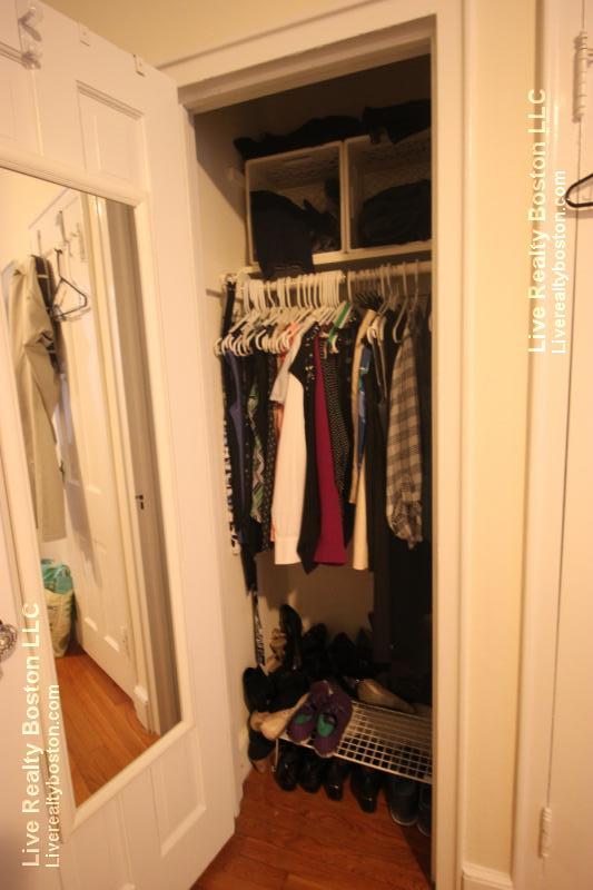 1 bed, 1 bath apartment for rent at 75 Kilsyth Rd Unit 4, Brighton — photo 5 of 15