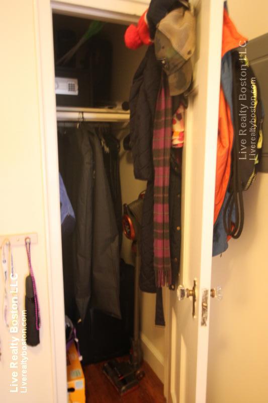 1 bed, 1 bath apartment for rent at 75 Kilsyth Rd Unit 4, Brighton — photo 8 of 15