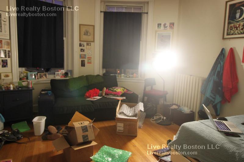 1232 Beacon St, Coolidge Corner