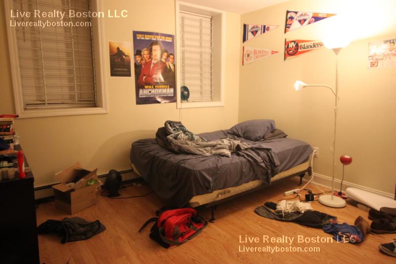 1130 Commonwealth Ave, Allston