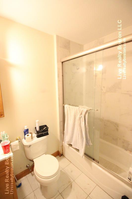 102 Allston St, Allston