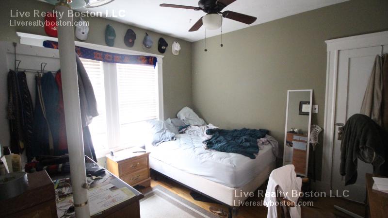 97 Kilsyth Rd, Brighton