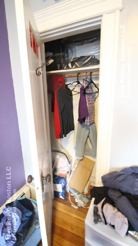 1426 Commonwealth Ave, Brighton