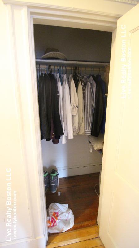 1426 Commonwealth Ave, Brighton