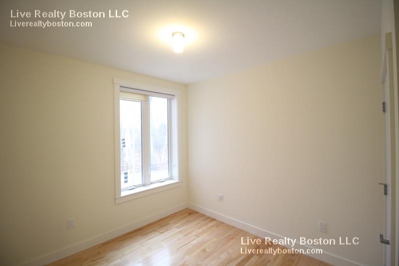 1 bed, 1 bath apartment for rent at 603 Concord Ave Unit 202, Cambridge — photo 3 of 11