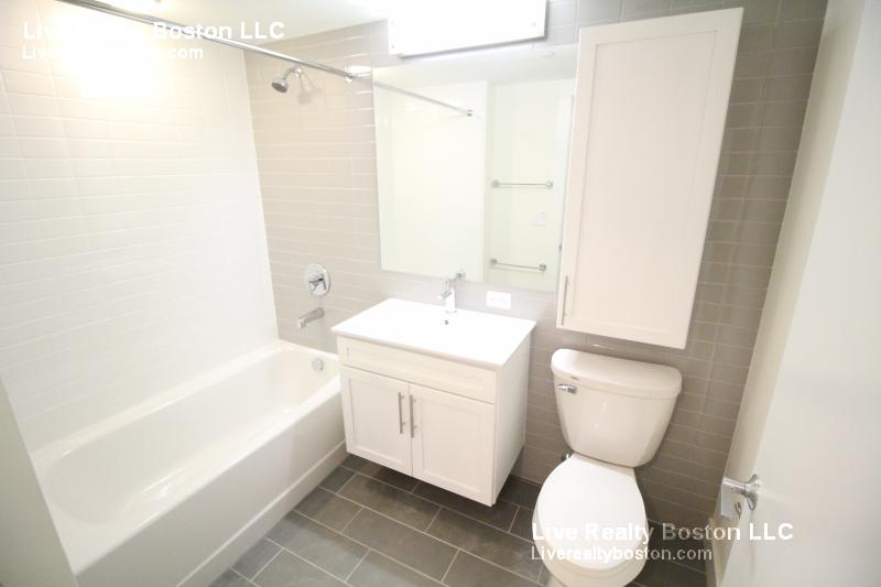 1 bed, 1 bath apartment for rent at 603 Concord Ave Unit 302, Cambridge — photo 4 of 11