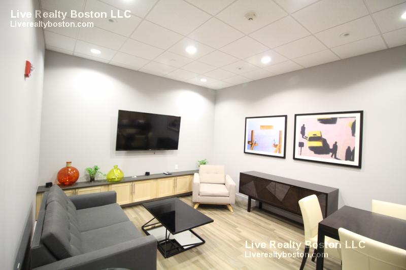 1 bed, 1 bath apartment for rent at 603 Concord Ave Unit 302, Cambridge — photo 6 of 11