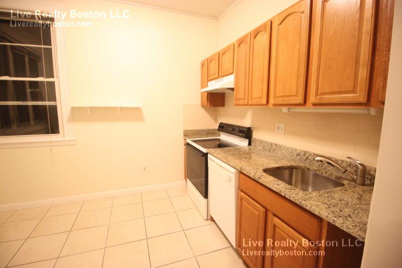 18 Euston St, Brookline Village