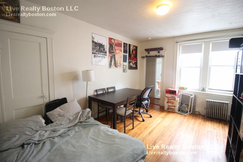 99 Brainerd Rd, Allston