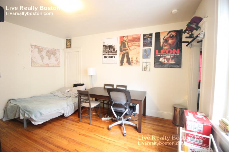 99 Brainerd Rd, Allston