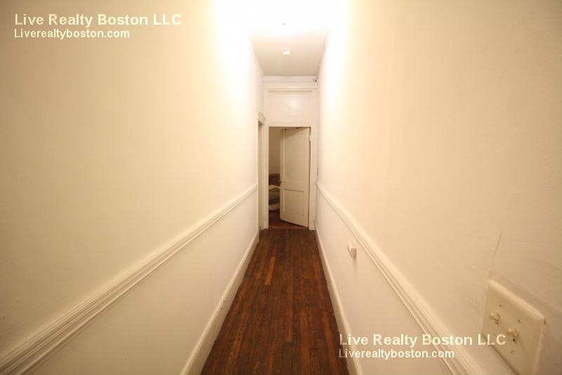 24 Westland Ave, Fenway