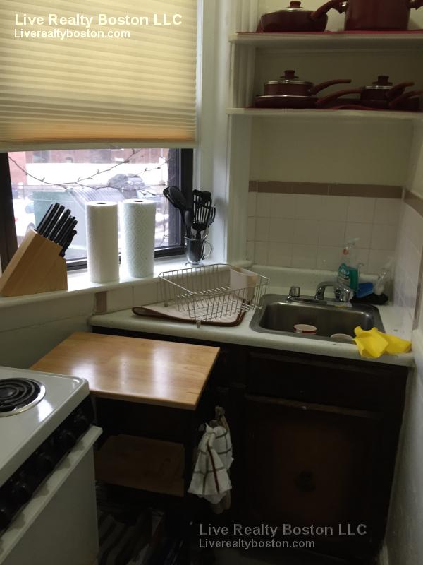Studio bed, 1 bath apartment for rent at 97 Saint Stephen St Unit 5, Fenway — photo 3 of 6