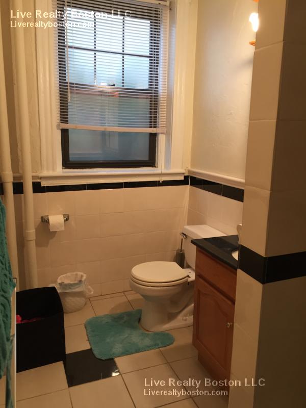 97 Saint Stephen St, Fenway