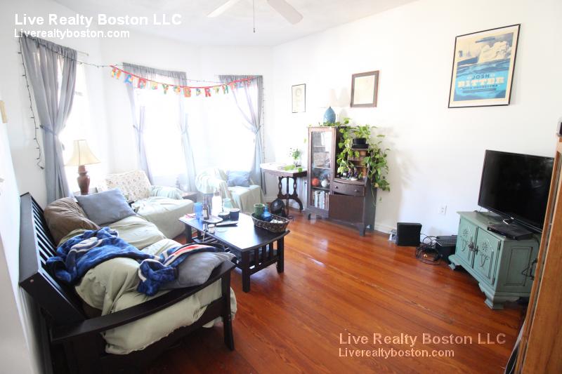 26 Haskell St, Allston