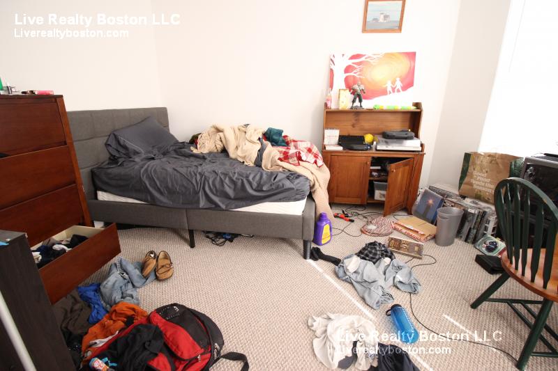 26 Haskell St, Allston