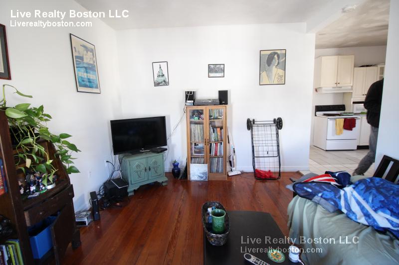 26 Haskell St, Allston