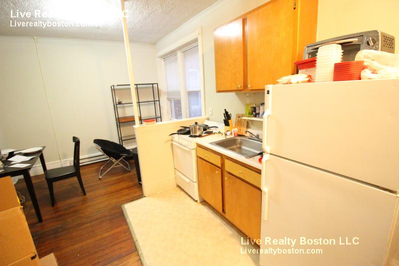 883 Huntington Ave, Mission Hill