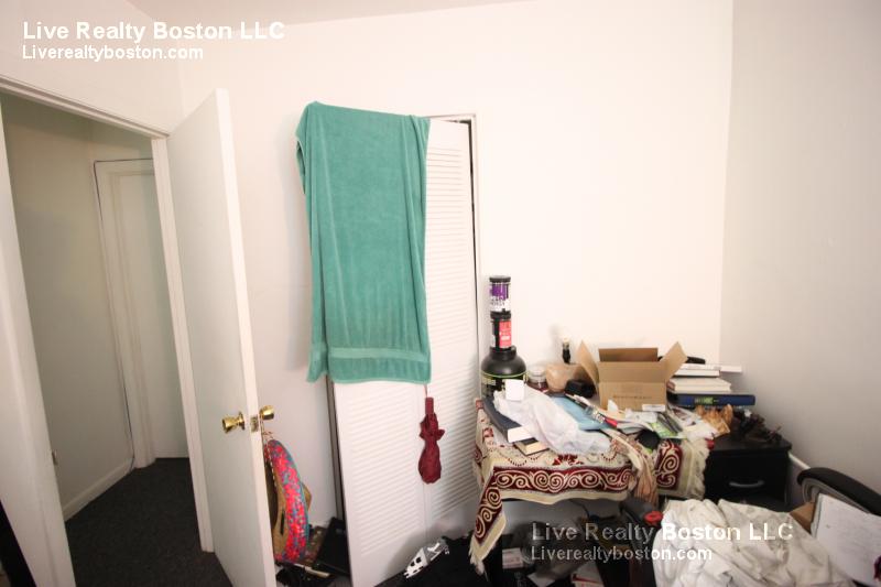 226 Parker Hill Ave, Mission Hill